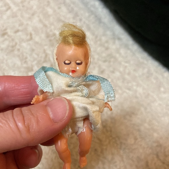 Miniature vintage baby doll - Picture 4 of 4